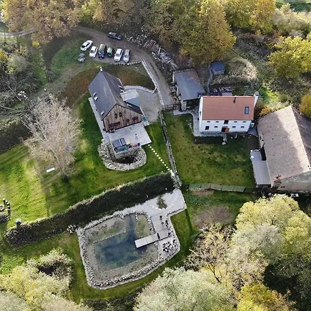 Villa Podlesansky Mlyn S Wellness Lesany (Benesov)